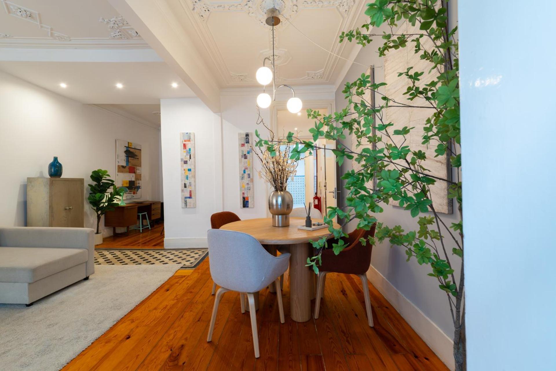 Beautiful Apartment In Bairro Alto - Quite Lisboa Eksteriør bilde