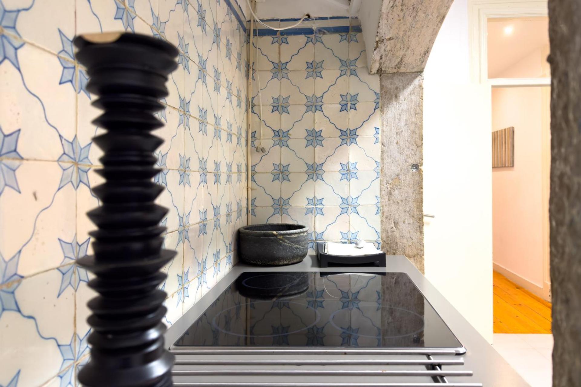 Beautiful Apartment In Bairro Alto - Quite Lisboa Eksteriør bilde