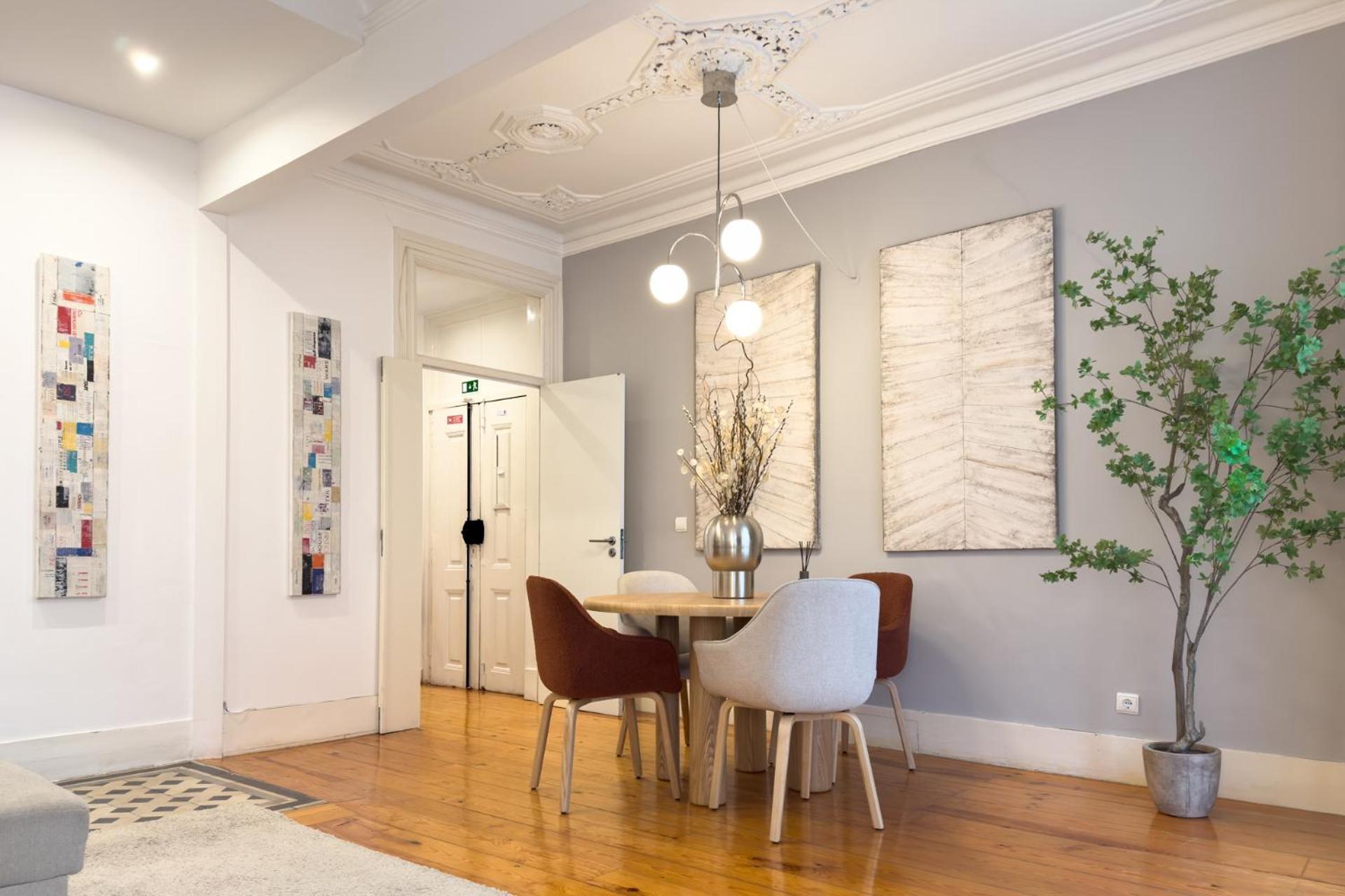 Beautiful Apartment In Bairro Alto - Quite Lisboa Eksteriør bilde