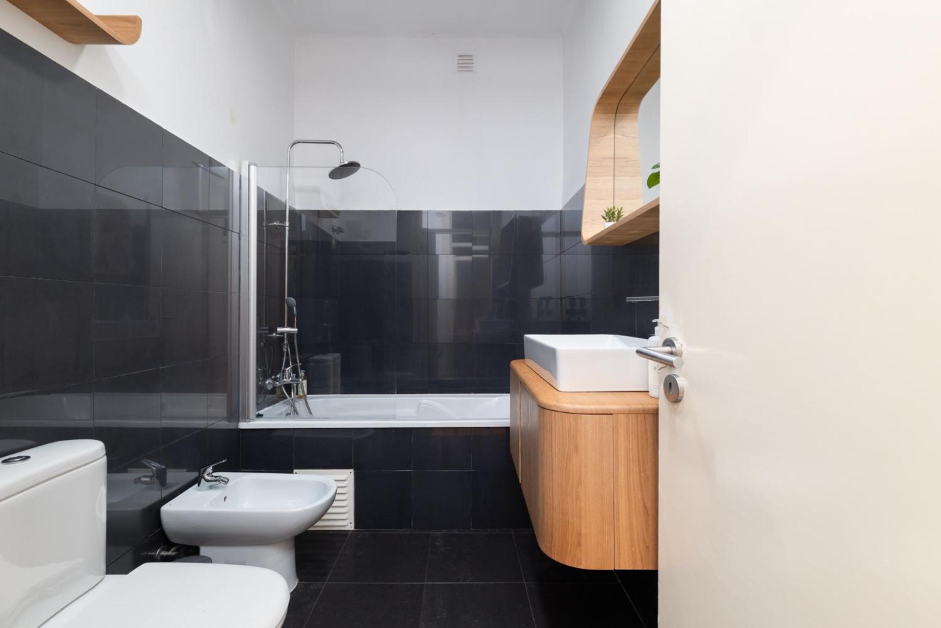 Beautiful Apartment In Bairro Alto - Quite Lisboa Eksteriør bilde
